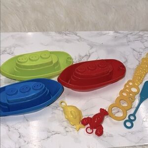 Colorful Boat Bath Toys Set